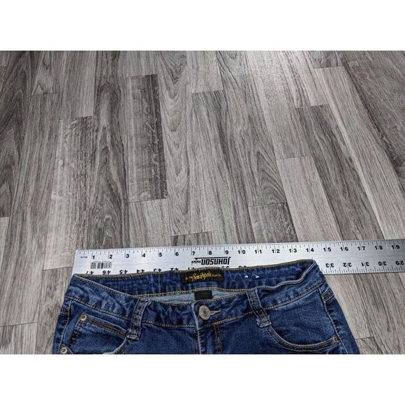 Southpole Juniors Size 7 Distressed Embroidered Pockets Bootcut Denim Blue Jeans - Picture 7 of 11